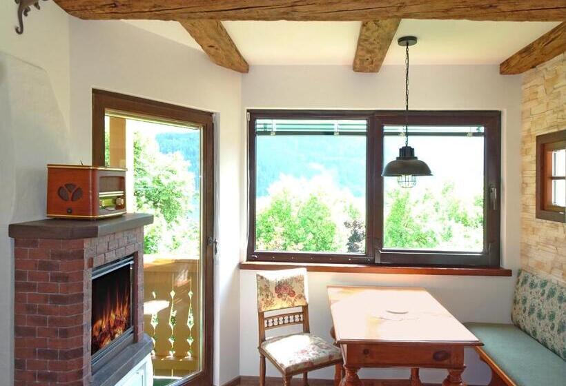 חדר סטנדרט נוף לאגם, Staudacher Hof Das Romantische Haus