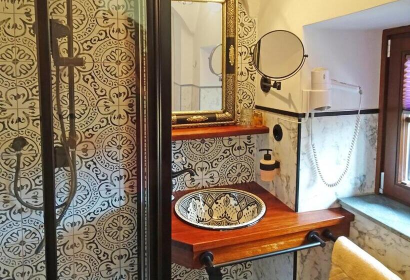 חדר סטנדרט נוף לאגם, Staudacher Hof Das Romantische Haus