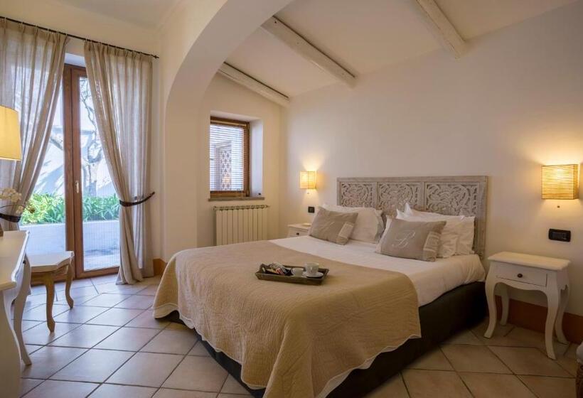 Люкс Superior, Tenuta Del Poggio Antico