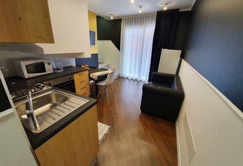 شقة غرفة واحدة, Residence Eleonora