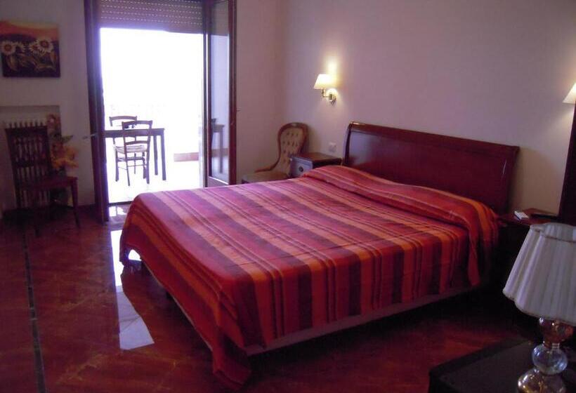 Люкс Вид на Море, Residence Hotel Torresilvana