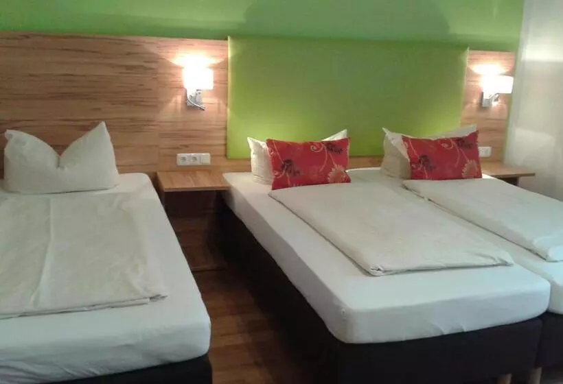 Familienzimmer, Pension Haydn