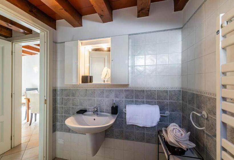 Апартаменты Superior 1 Спальня, Flowers Apartments