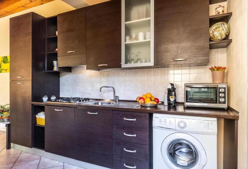 Апартаменты Дюплекс 1 Спальня, Flowers Apartments