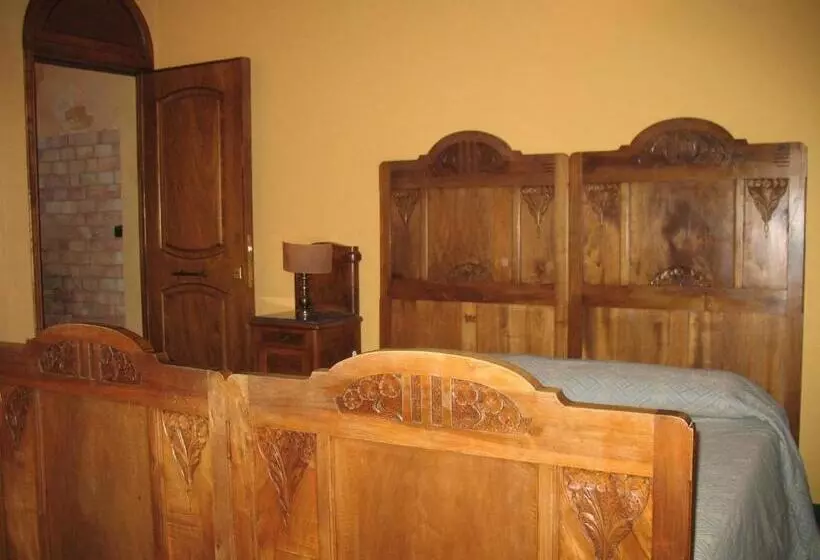 اتاق راحتی سه تخته, Antica Dimora San Girolamo