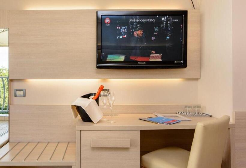 غرفة سوبيريور, Croce Di Malta