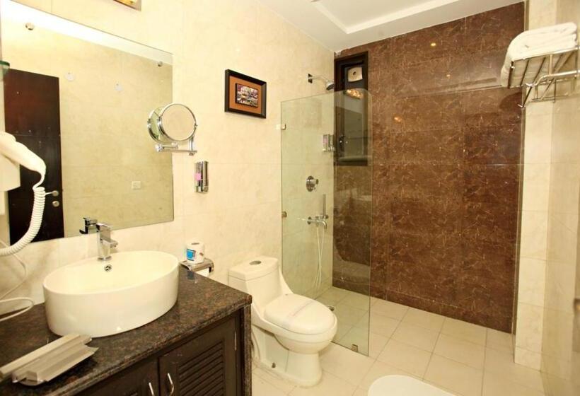 Quarto Superior Cama King, Five Elements Hotels The Claire