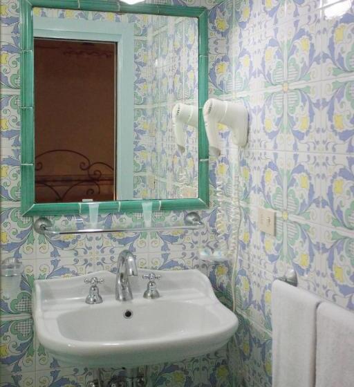 غرفة ديلوكس مزوَّدة بجاكوزي, Fico D India Relais