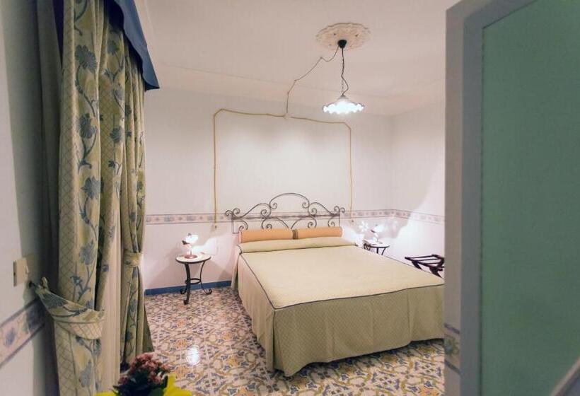 غرفة ديلوكس مزوَّدة بجاكوزي, Fico D India Relais