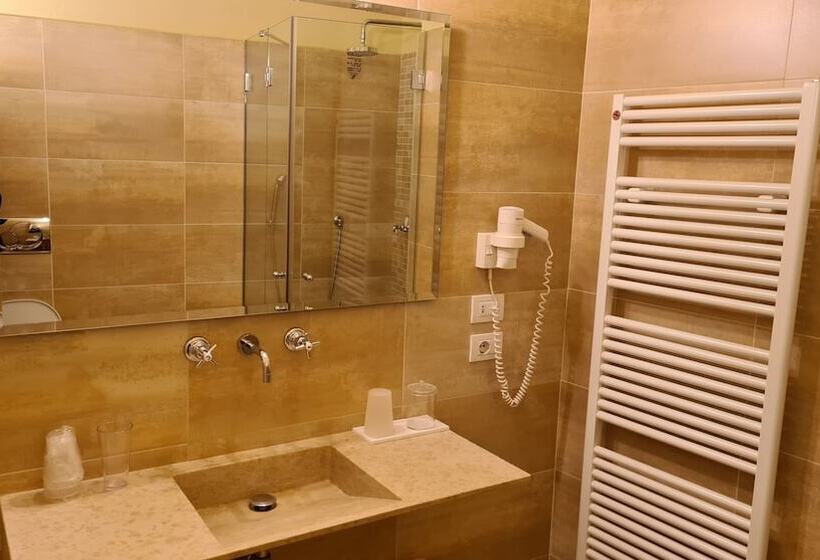 Habitació Clàssica, Piazza Vecchia