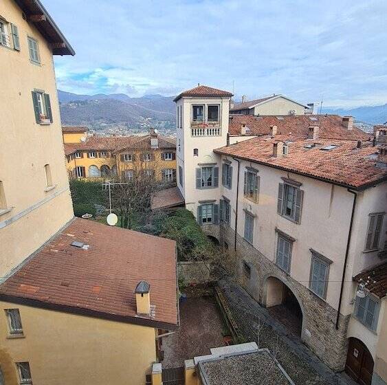 Habitació Estàndard, Piazza Vecchia