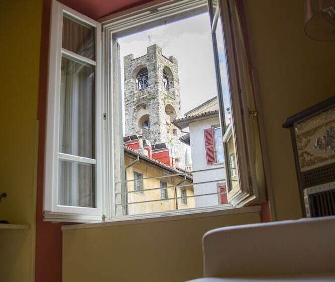 Habitació Estàndard, Piazza Vecchia