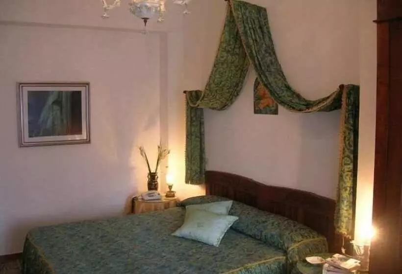 Standard-huone, Rosati