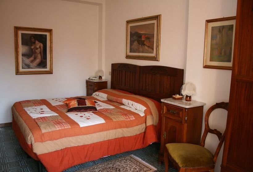 스탠다드 싱글 룸, Rosati