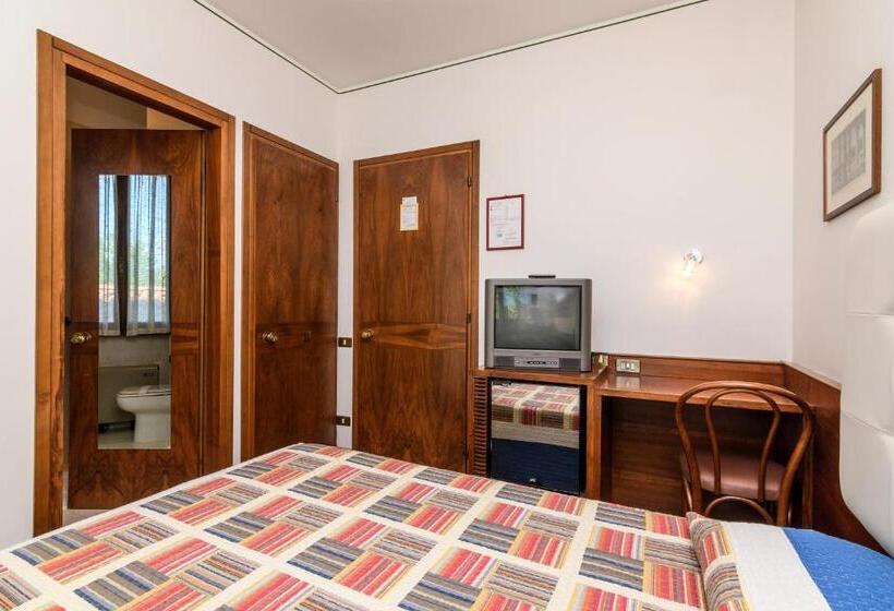 غرفة قياسية فردية, San Marco