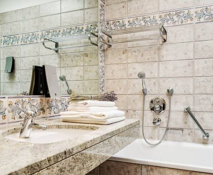 Номер Премиум Вид на Озеро, Seevital