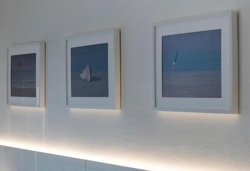 اتاق خانوادگی, Tarabella