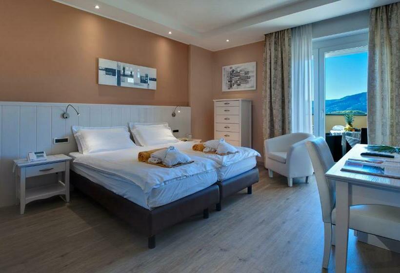 Habitació Estàndard amb Balconada, Terme Leonardo