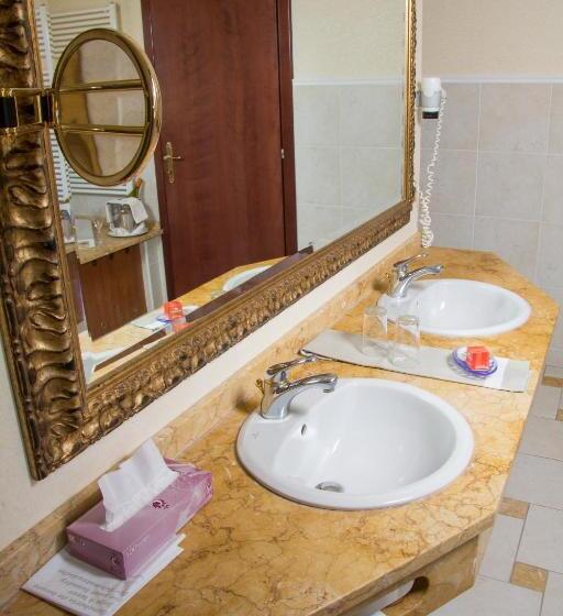 Junior Suite amb Balconada, Terme Leonardo