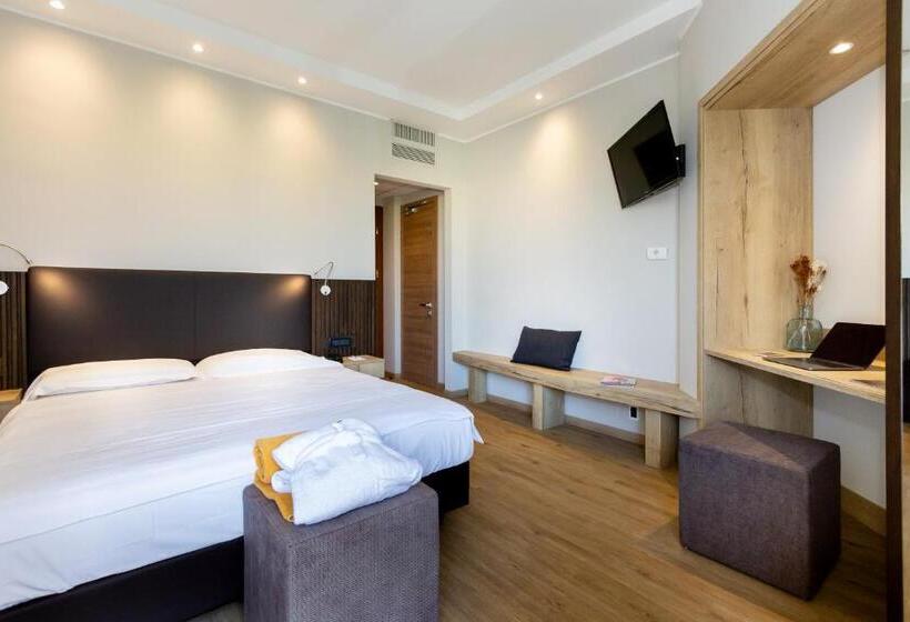 Habitació Estàndard amb Balconada, Terme Leonardo