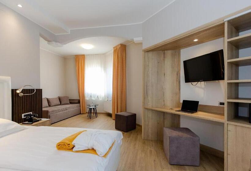 Junior Suite amb Balconada, Terme Leonardo