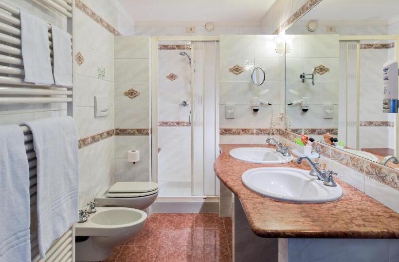 Junior Suite amb Balconada, Terme Leonardo