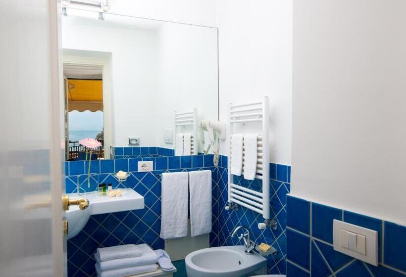 オーシャンビュースーペリアールーム, Residenza Pansa B&b