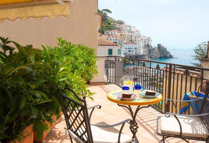 オーシャンビュースーペリアールーム, Residenza Pansa B&b