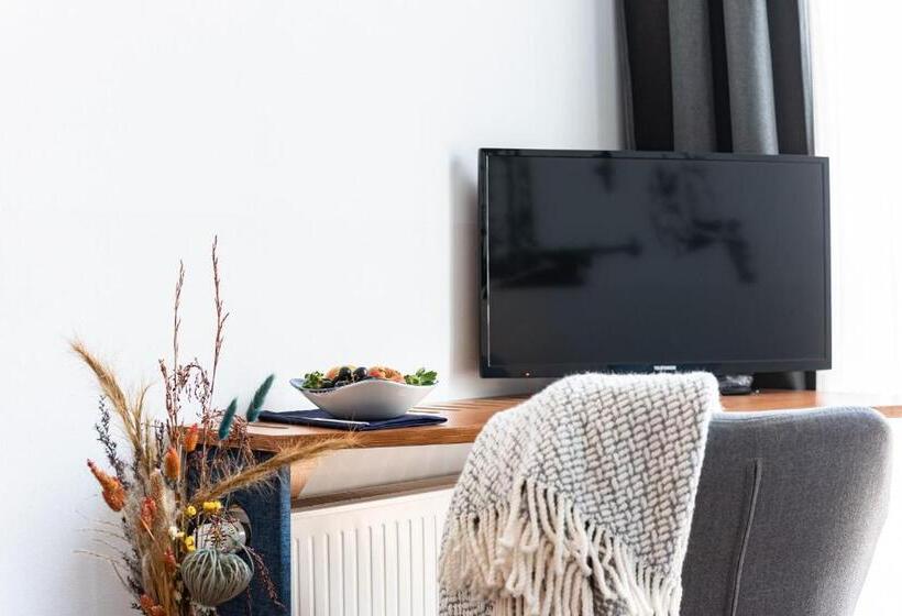 Номер Стандарт, Hafenmeisterei