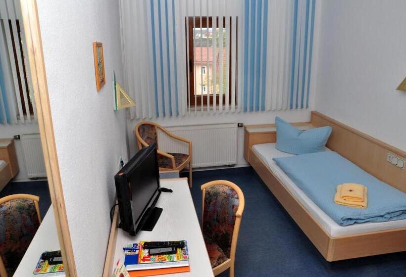 غرفة قياسية فردية, Am Hohen Schwarm