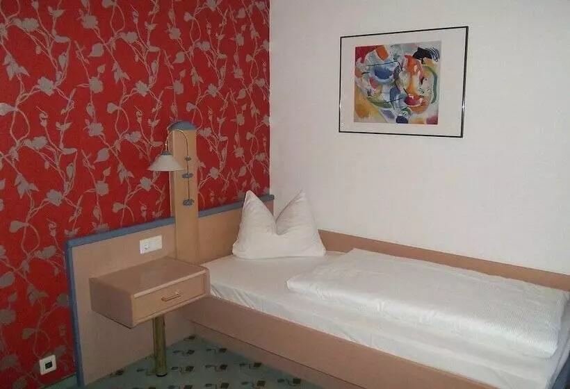 Standard Yhden Hengen Huone, Behringers Freizeit Und Tagungs