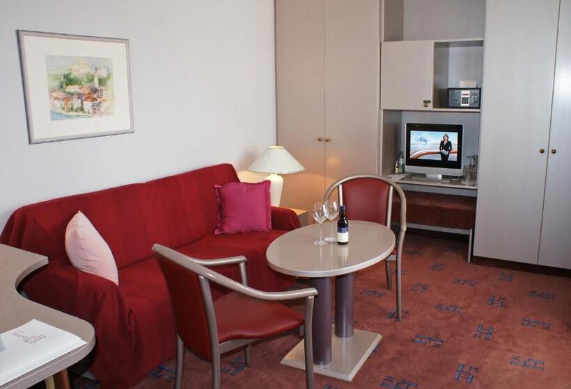 스탠다드 트리플 룸, Garni Lindacher Hof