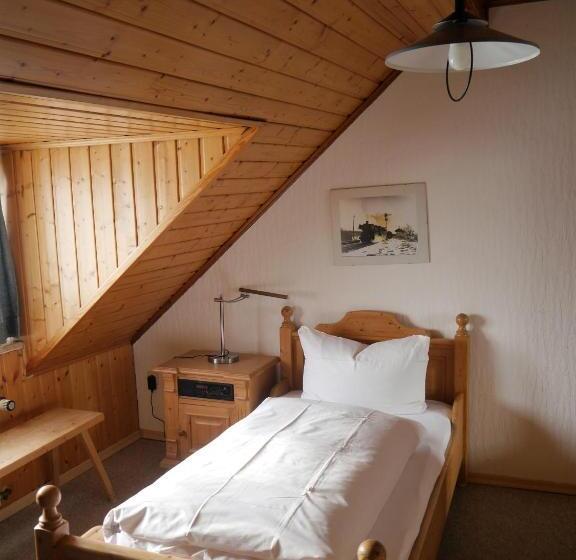 Номер Стандарт Индивидуальный, Gasthof Destille Eisenbahn