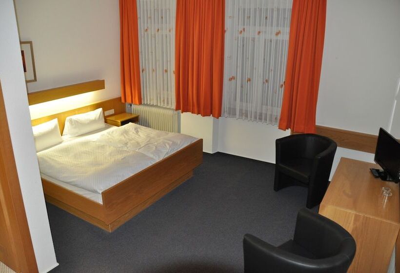 Номер Стандарт, Lamm