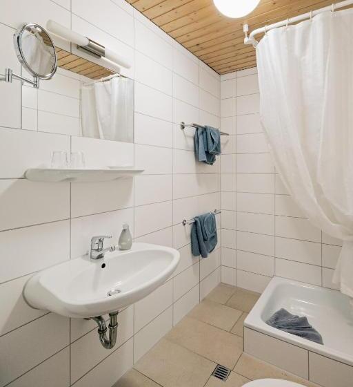 חדר סופריור יחיד, Park Cafe Reichl