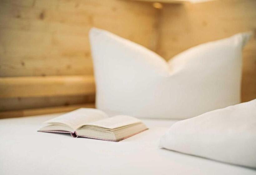 חדר סטנדרט יחיד, Park Cafe Reichl