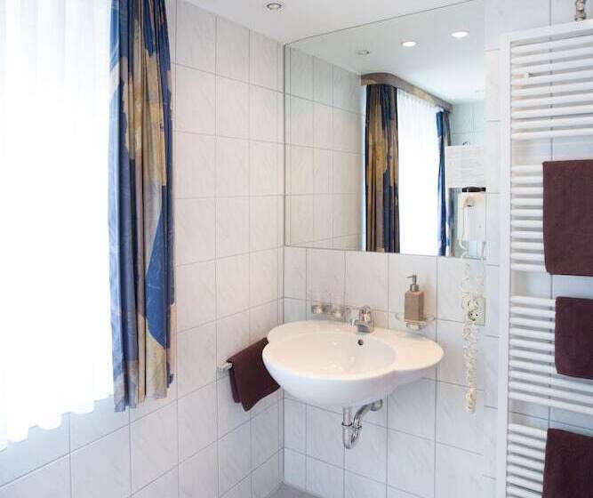 舒适型单人间, & Restaurant Rose