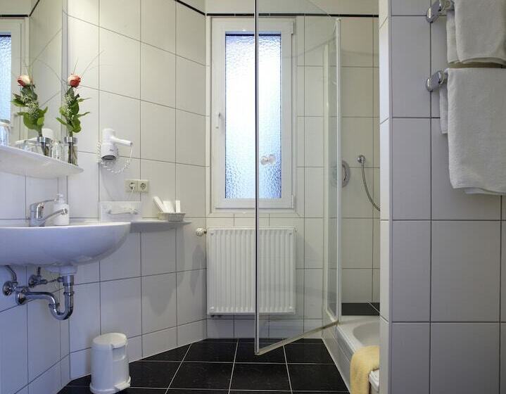 带1个卧室的公寓, & Restaurant Rose