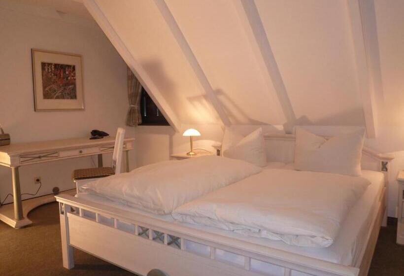 套房, Witthus Gmbh & Cokg