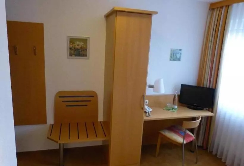 スタンダードシングルルーム, Landhaus Bolzum