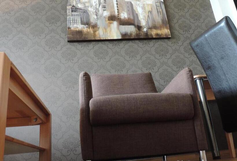 标准三人间, Gasthaus Zum Dörenberg