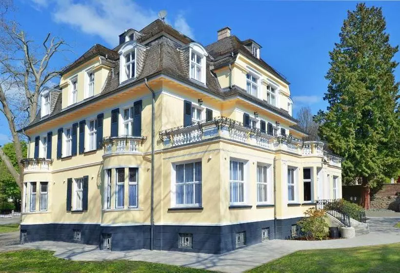 اتاق استاندارد یک نفره, Villa Oranien
