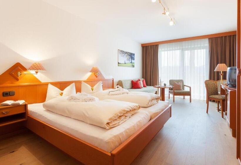 غرفة كمفورت مع بلكونة, Biohotel Eggensberger