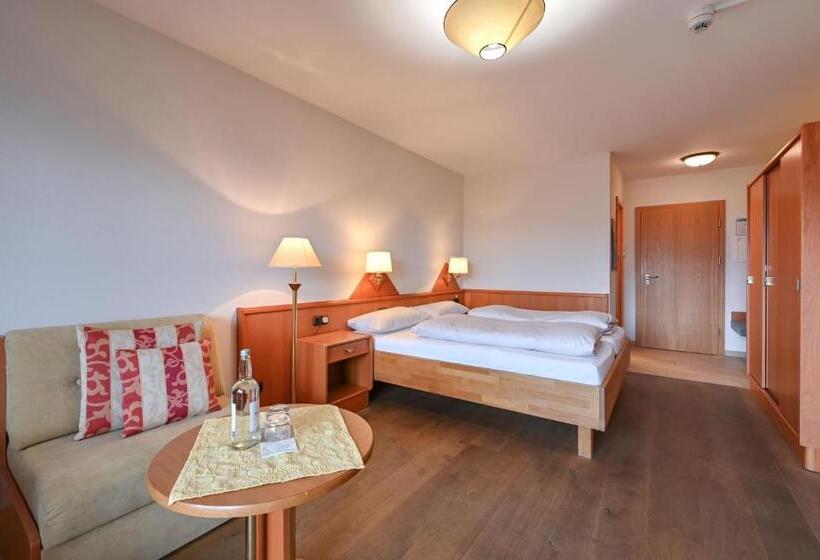 غرفة كمفورت مع بلكونة, Biohotel Eggensberger