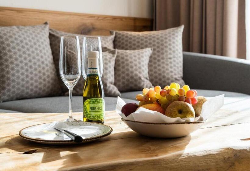 2 Bedroom Suite with Balcony, Biohotel Eggensberger