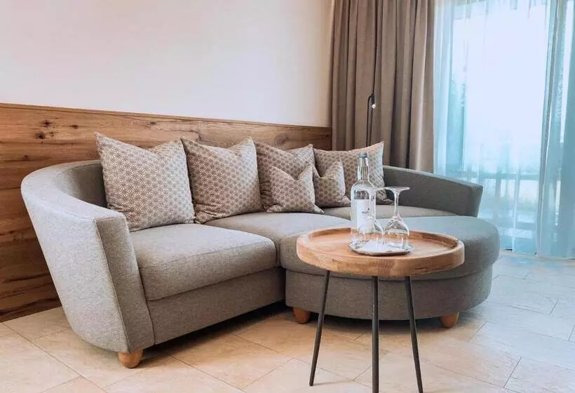 2 Bedroom Suite with Balcony, Biohotel Eggensberger