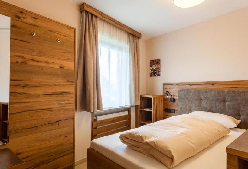 2 Bedroom Suite with Balcony, Biohotel Eggensberger