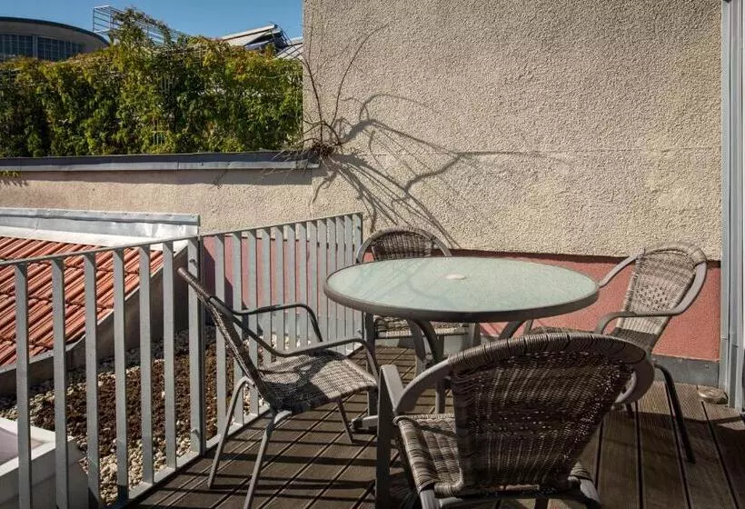 Apartament 1 Dormitori, Am Goethehaus