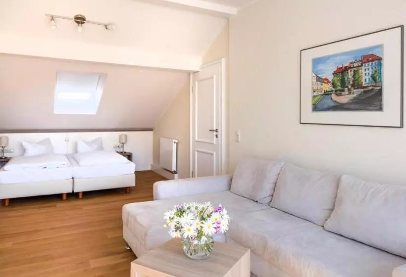 Apartament 1 Dormitori, Am Goethehaus