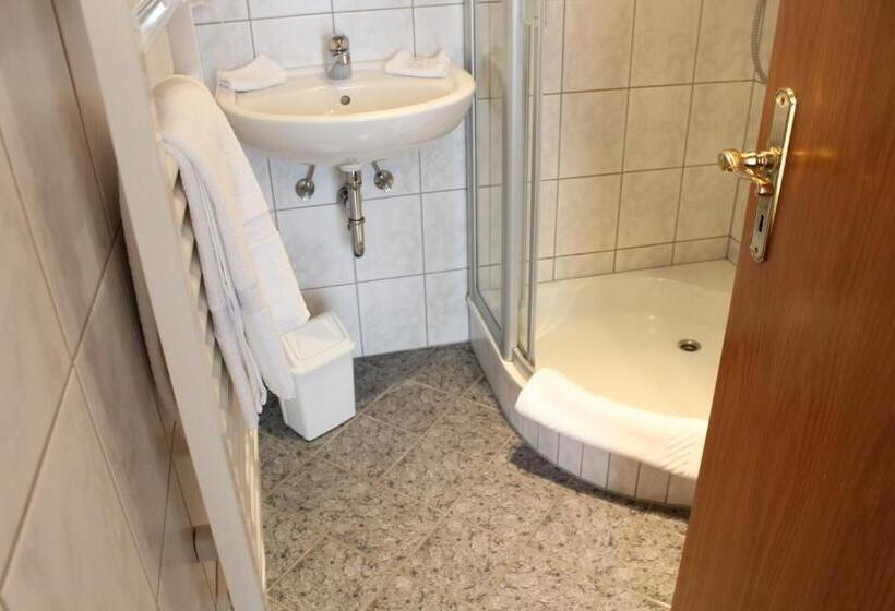 Junior suite with river view, Am Hafen